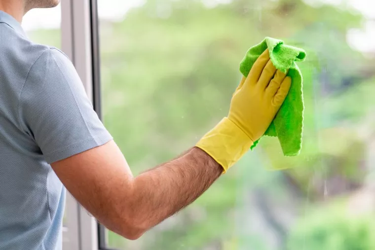 À qui s'adresser pour nettoyer les baies vitrées d'une maison individuelle ?, Biganos, KILLYAN Multiservices